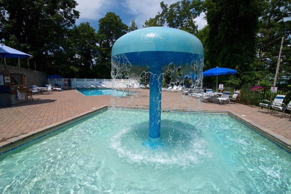 Daya, Hot Tub, Pool Table, 1089 Of Free Attraction Tickets For Each Paid Day, Dollywood And More! Гетлинбург Стая снимка